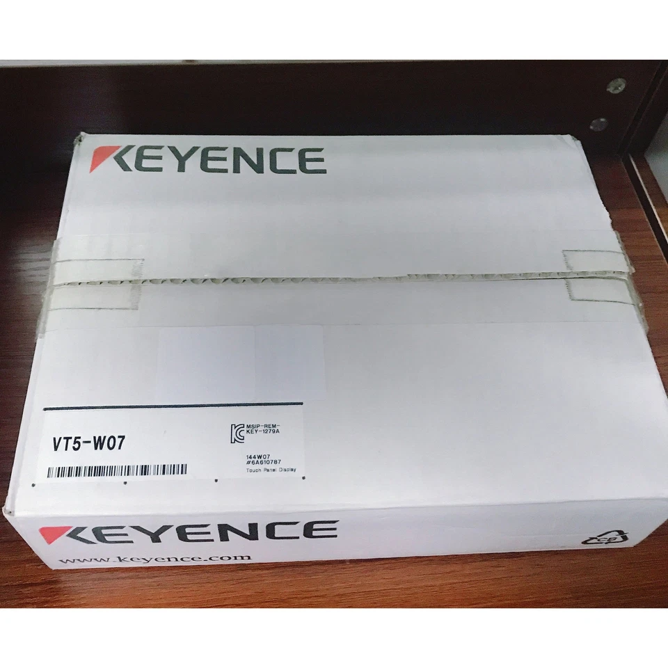 1PC Keyence VT5-W07 HMI Touch screen New VT5W07 Expedited Shipping