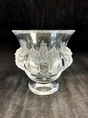 Lalique Art Glass Dampierre 4 5/8 Inch Flower Vase Made in France
