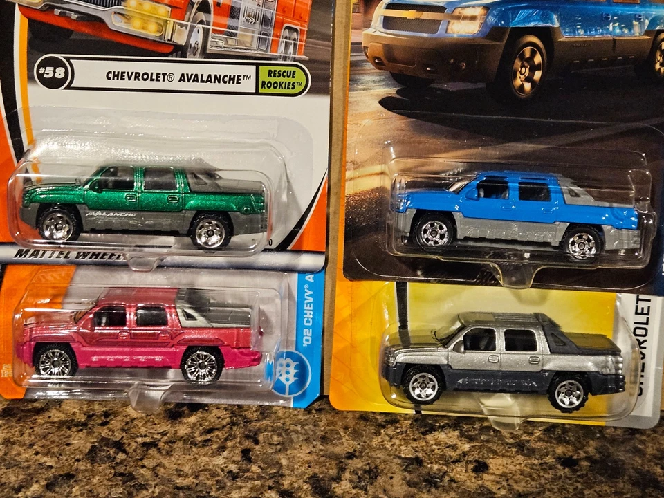 Hot Wheels Matchbox Lot of 6 2002 Chevy Avalanche '02 100 Years Blue Silver Pink - Image 3 of 3