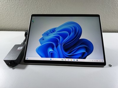 Microsoft Surface Pro 8  (1982) i5-1145G7 - 16GB RAM - 256GB  120Hz - Win 11 Pro