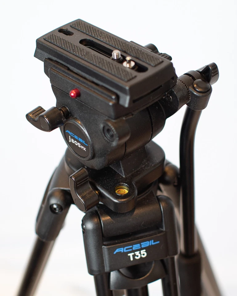 Acebil T35 Tripod & J805 Fluid Head Prosumer Tripod System with Acebil S-30 Case - Image 3 of 3