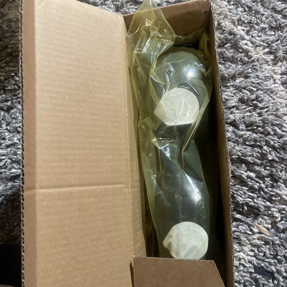 Turn Signal / Parking Light Assembly Fits 94 99 Chevrolet K1500 Pickup Depo Left - Image 3 of 4