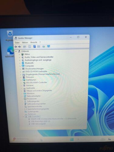Fujitsu Lifebook A555 - 15,6" - Intel i3 - 8GB RAM - 250GB SSD - USB3 - Win11Pro - Bild 4 von 14