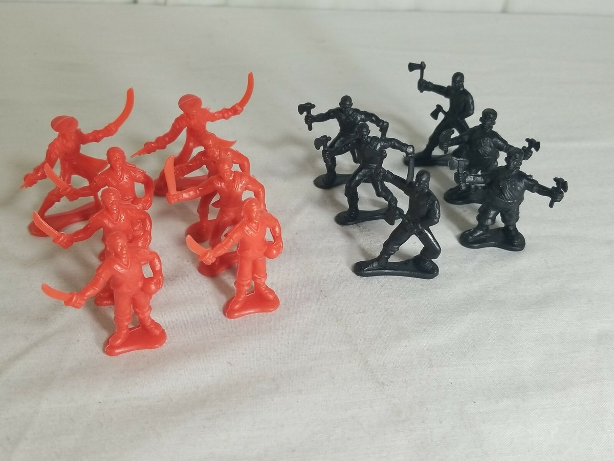 Vintage Toy Box Red Black Plastic Pirates Warriors 1¾-2