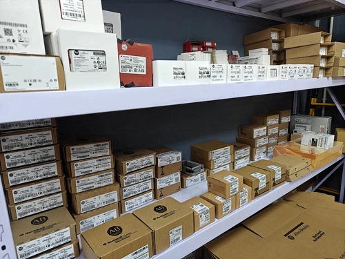 Módulo adaptador Allen-Bradley 1747-AENTR SER A EtherNet/IP NUEVO AB 1747AENTR PLC - Imagen 3 de 7