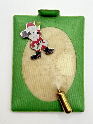DISNEYLAND STICK PIN MICKEY MOUSE AS MERRY CHRISTMAS SANTA CLAUS
