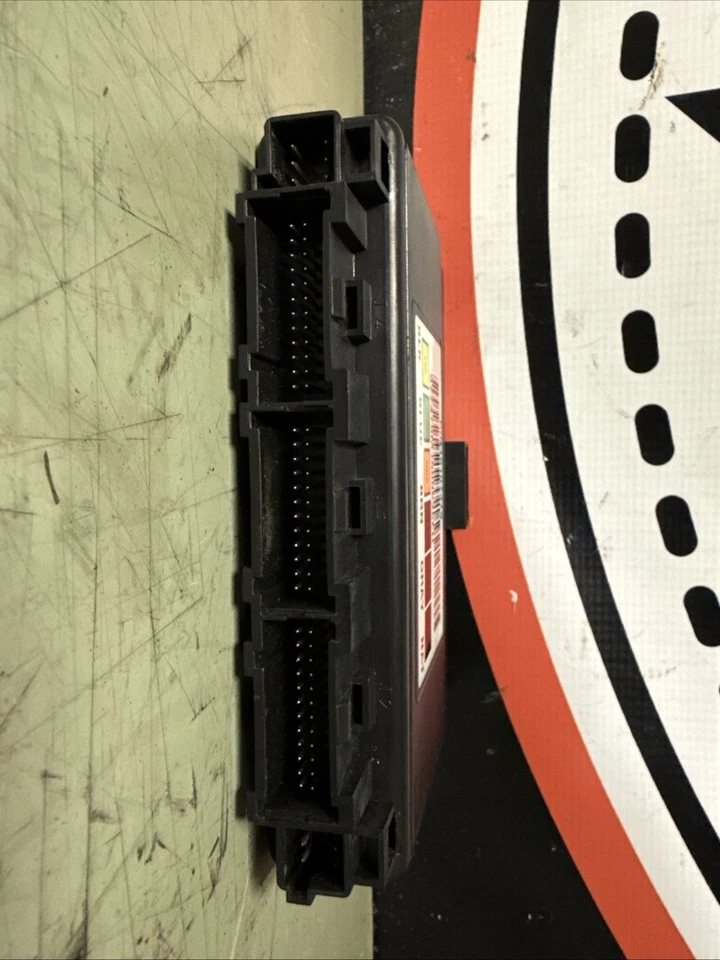 Body Control Module BCM Fits 06-07 Silverado Sierra Pickup 15107479 - Image 2 of 4