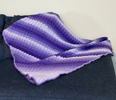 Purple Ombre Throw Blanket