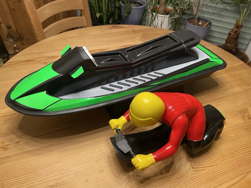 Sea Jet Evolution RC Rennboot Robbe - Bild 4 von 4