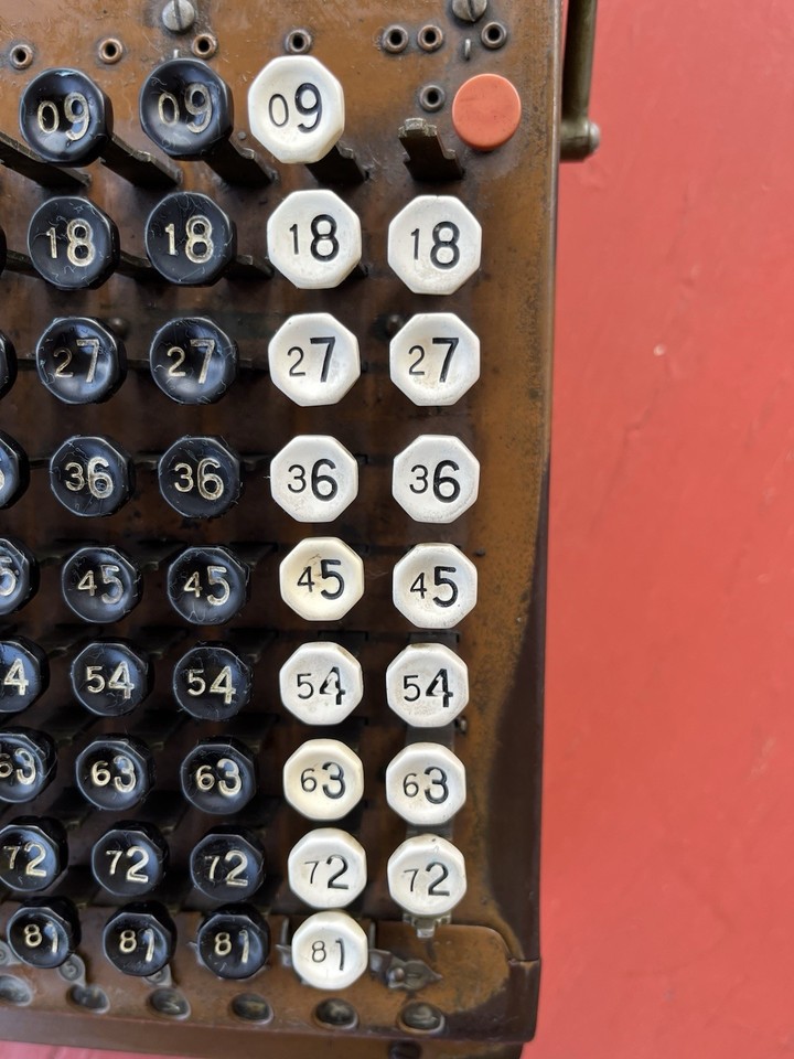 Comptometer antique adding calculator machine felt tarrant mfg chicago