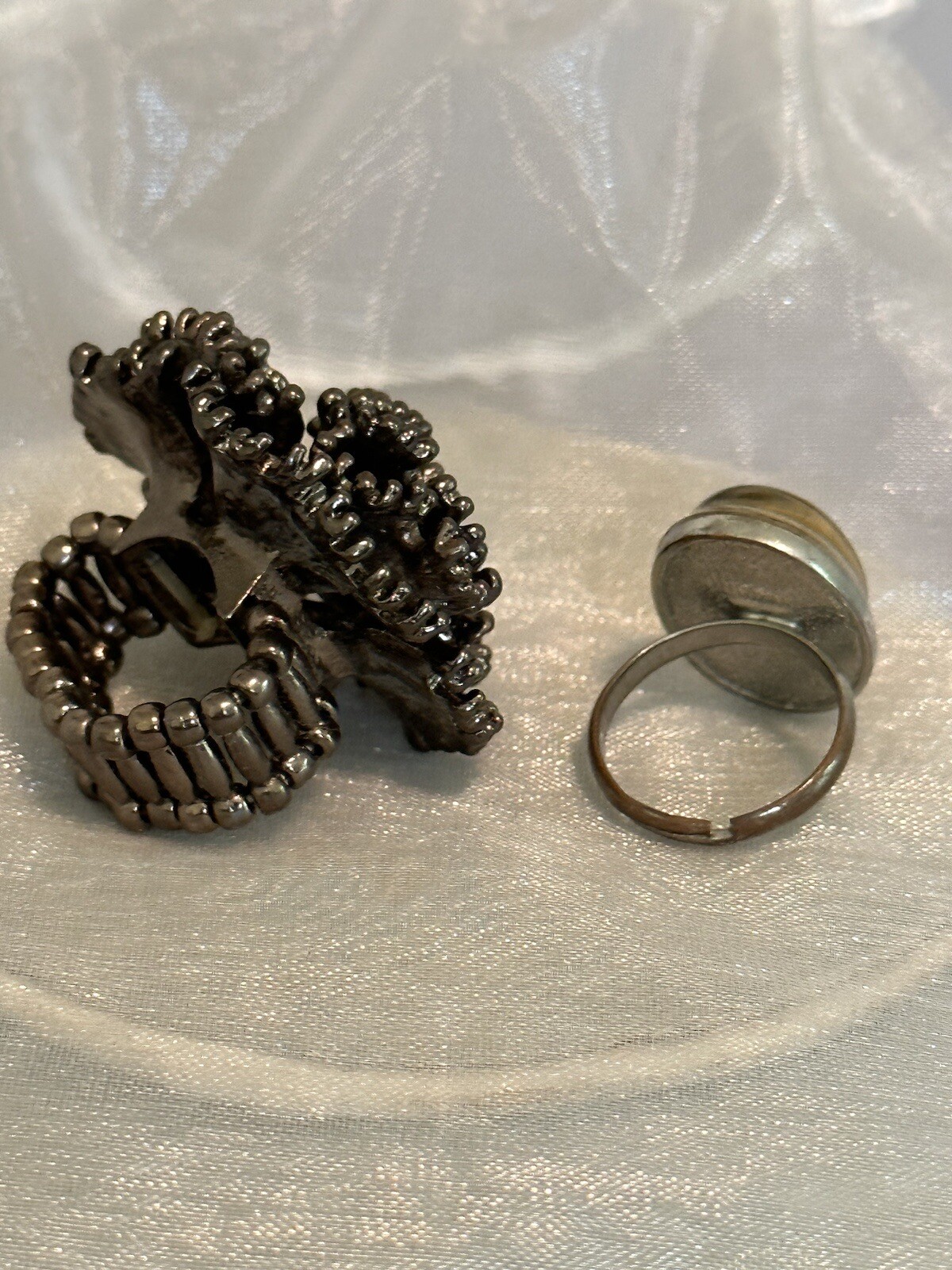 LG DARK BRONZE ADJUSTABLE STATEMENT RING + VTG MO… - image 4