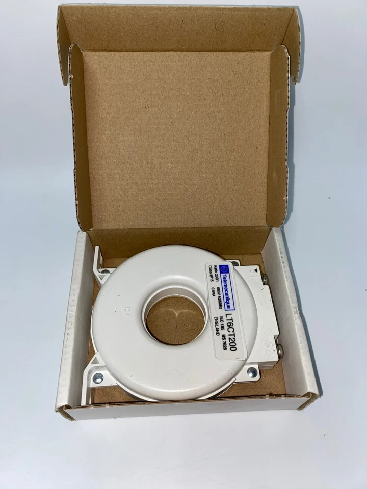 Schneider Electric LT6CT2001 Current Transformer 200:1 Ratio, 5P Class, 35mm - Image 3 of 4