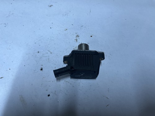 AUDI A3 Limousine 8VS, 8VM 2017 Elektromagnetisches Ventil 04E906048A