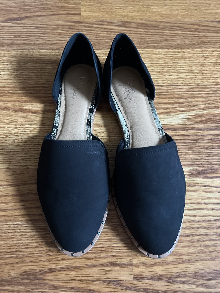 New In Box Crown Vintage black mules Size Women's