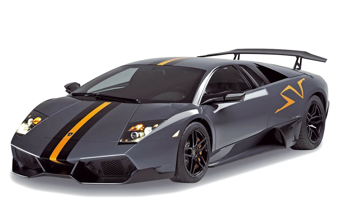 ミニカー Lamborghini Murcielago LP670-4 SV Lamborghini Muricielago LP670-4SV Collector model car NEW IN