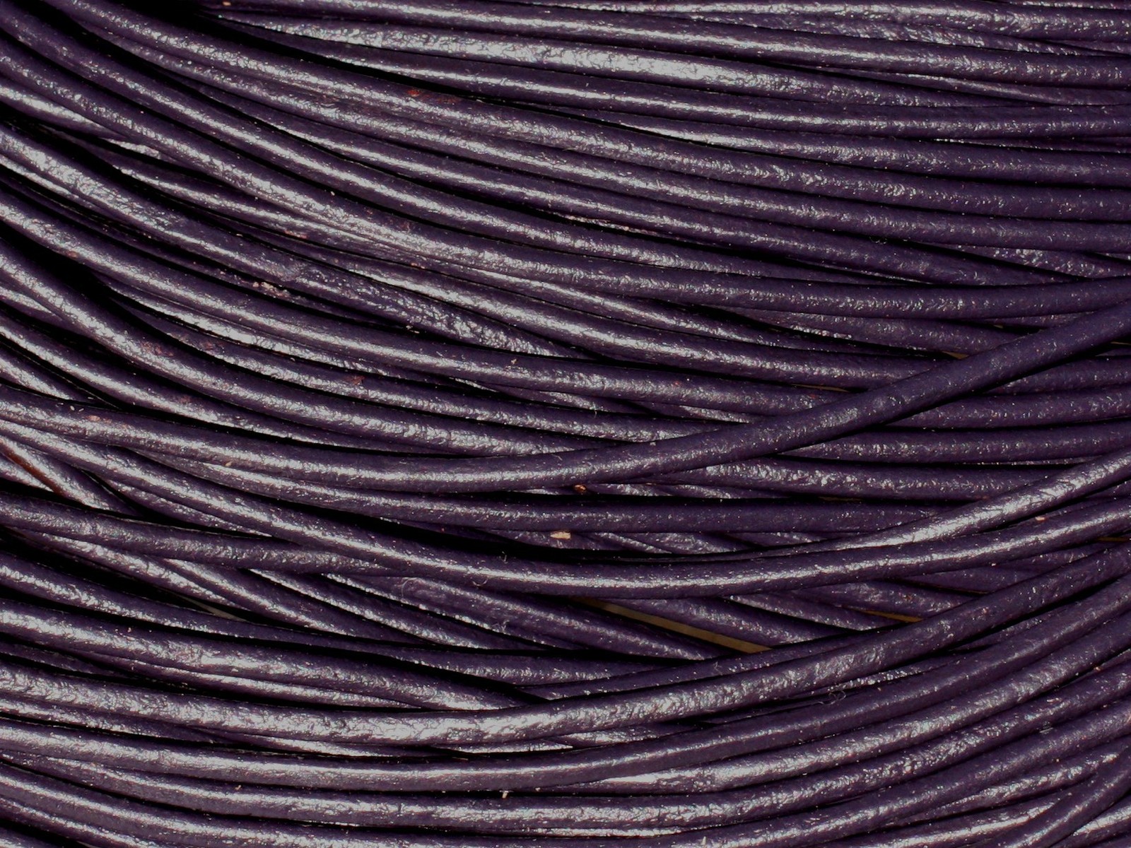 Corde de cuir rond bleu violet 2mm de 90m pour ateliers DIY et bracelets bohèmes