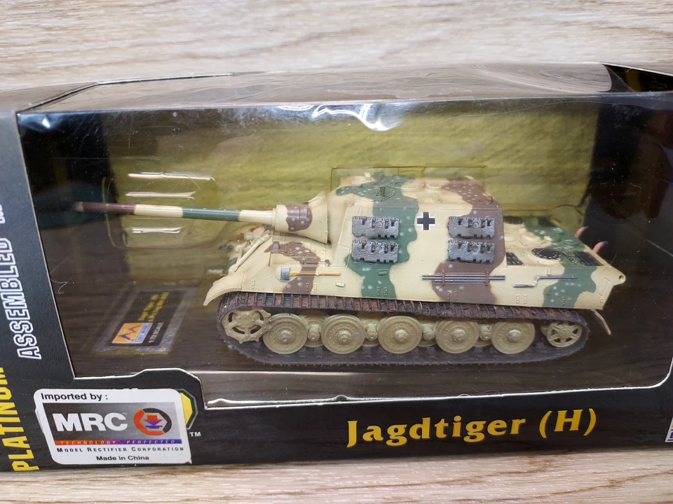MRC Jagd Tiger (H) s.Pz.Jag.Abt.653 Tank 1:72 Scale - Image 2 of 4