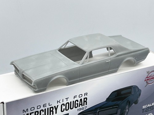 1:24 Model Kit For Mercury Cougar 1967 Unpainted Resin Kit With Clear Windows - Picture 5 of 10