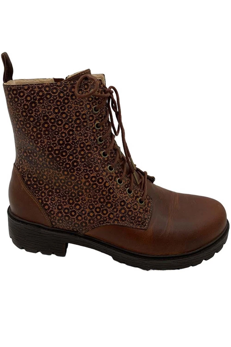 Alegria top ari boots