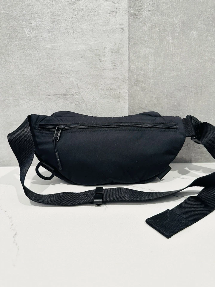 Bolsa tiracolo Y3 x cinto, náilon preto, com etiqueta de autenticidade - Imagem 4 de 4