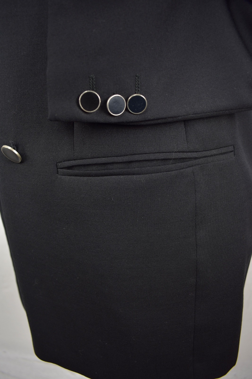 Mani Solid Black 100% Wool Double Breasted Blazer… - image 4