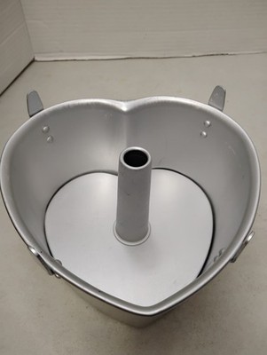 Wilton 2105-9339 Heart Shaped Angel Food Cake Pan 2 Pieces 7.5''