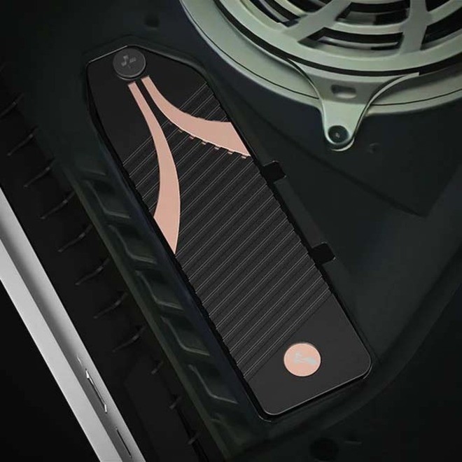 Sabrent Rocket 4 PLUS SB-RKT4P-PSHS 3