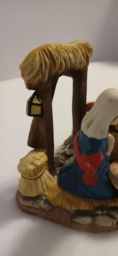 Nativity Scene Porcelain Candle Holder - Picture 6 of 10