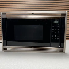 TESTED WOLF 24” Microwave MWC24 with Wolf Trim kit 30” - SEE VIDEO #83i