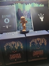 Twisted Cryptids Vinyl Mini Figure Blind Box BIGFOOT w/playable Promo Card