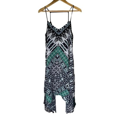Buffalo David Bitton Kirsty Handkerchief Hem Dress Green Black Geometric Large