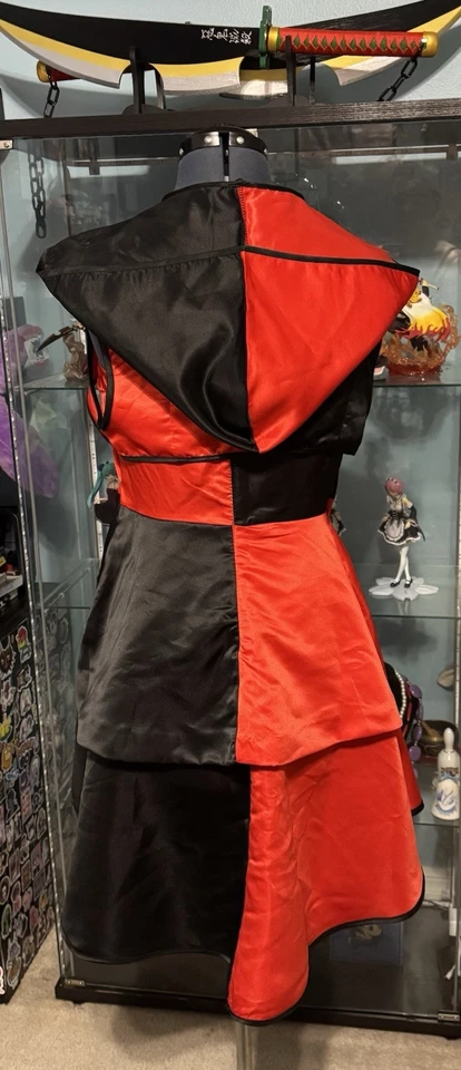 Vestido Harley Quinn rojo/negro hecho a mano sin mangas con chaleco bullicio talla XL Foto 2 de 4