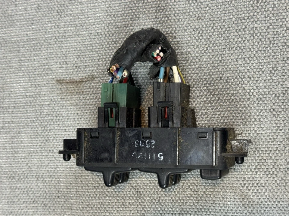 1993-1995 Jeep Grand Cherokee ZJ OEM Driver Front Door Window Switch 56006221 - Image 2 of 4