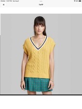 NWT Women  s Wild Fable Oversize Gold Cable Sweater Vest XS NWT