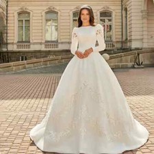 Round Neck Wedding Dresses Long Sleeves Appliques Button Back Satin Bridal Gowns