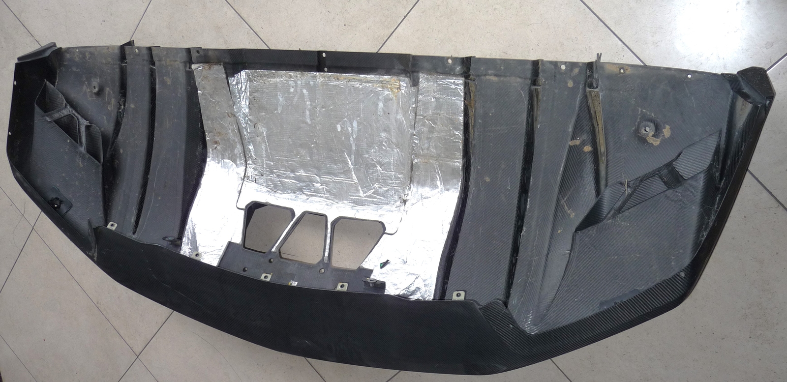 2019-2021 Lamborghini Aventador LP770 SVJ Rear Diffuser Funnel 470807107B OEM