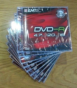 <span>Lot of Nine EMTEC DVD-R 4.7 gb. / 120 min / 16x  (4009993723466)