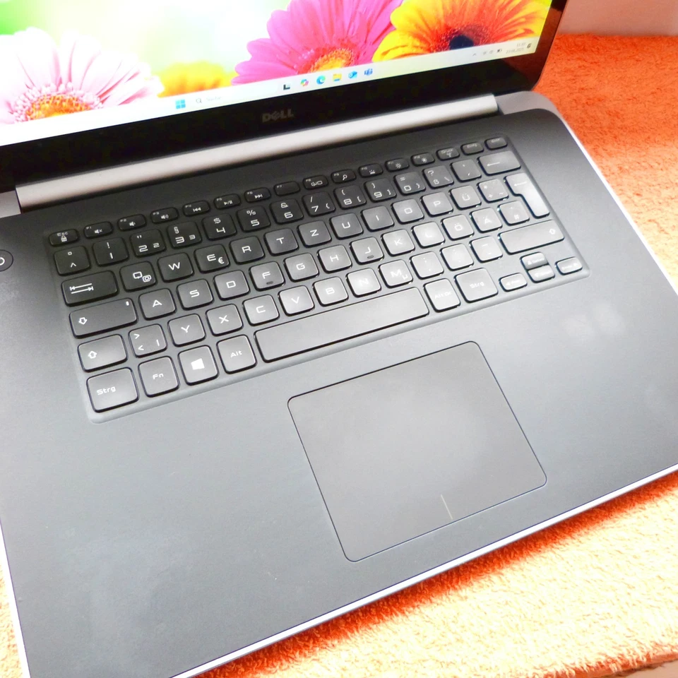 Dell M3800 15 pollici TOUCH l 8GB RAM SSD Windows 11 I tastiera problemi dife... - Immagine 4 di 4