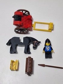Lego Vintage Set Legoland Castle 6011 Black Knight's Treasure, with instructions
