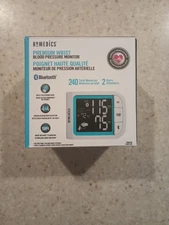 HoMedics Premium Blood Pressure Monitor w/Attached Wrist Cuff NIB FREE SHIPPING