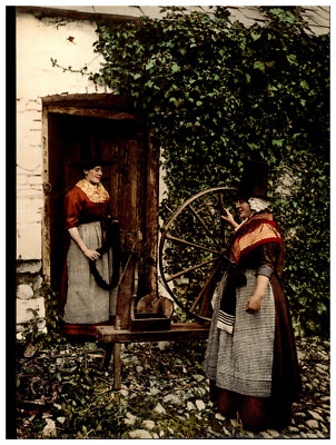 Wales. Walisische Kostüme. Walisische Spinner und Spinnrad Vintage Photoc