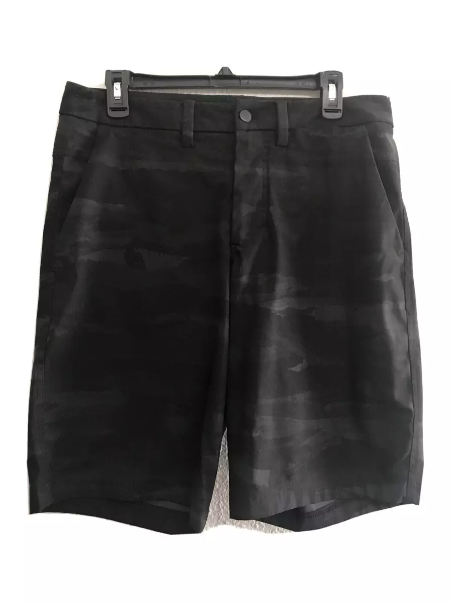 Lululemon Men Short 34x10 Black Camo Pockets Zip Button Logo CA