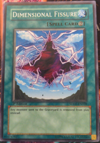 Yu-Gi-Oh! TCG Dimensional Fissure The Dark Emperor Sdde-En028 1st Edition Common - Picture 1 of 1