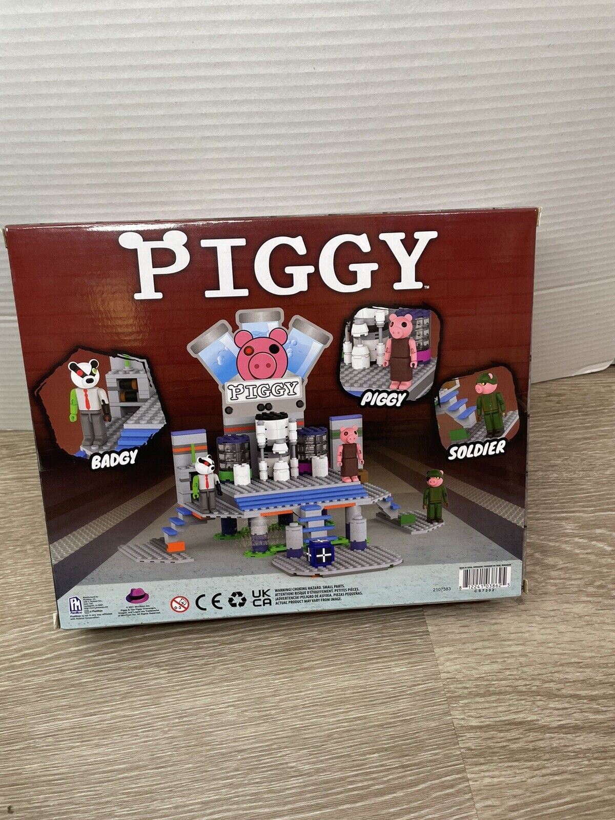 PIGGY Roblox Buildable Lab Set 316 pieces Target Exclusive Super Rare!