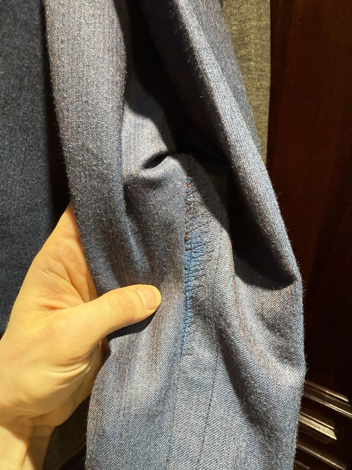 Traje de lana azul para hombre Etro Milano 48R (US 38R) - Costura reparada - Forro de cachemira Foto 3 de 4