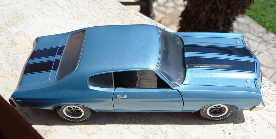 1:18 Ertl American Muscle Chevrolet Chevelle SS 454 1970 - Immagine 2 di 4