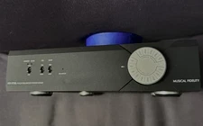 Musical Fidelity MX-VYNL Phono Preamp. Near Mint, Complete w/ Box.  10 Hours Use