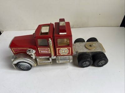 TONKA Hook & Ladder Fire Truck No 1 (10)