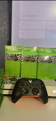 Xbox One S Stickers Are Off Comes With A Wired Controller Also 11 Games￼