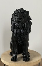 Deko Aufsteller Figur Statue Löwe König Kunststein XL Schwarz Glanz Modern